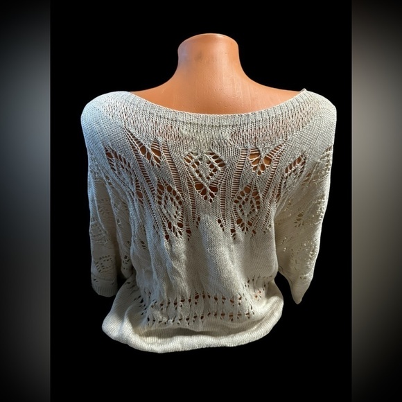 Workshop by Andrea Jovine Women's Cream Eyelit Sweater Size Large Short Sleeves - Picture 9 of 11